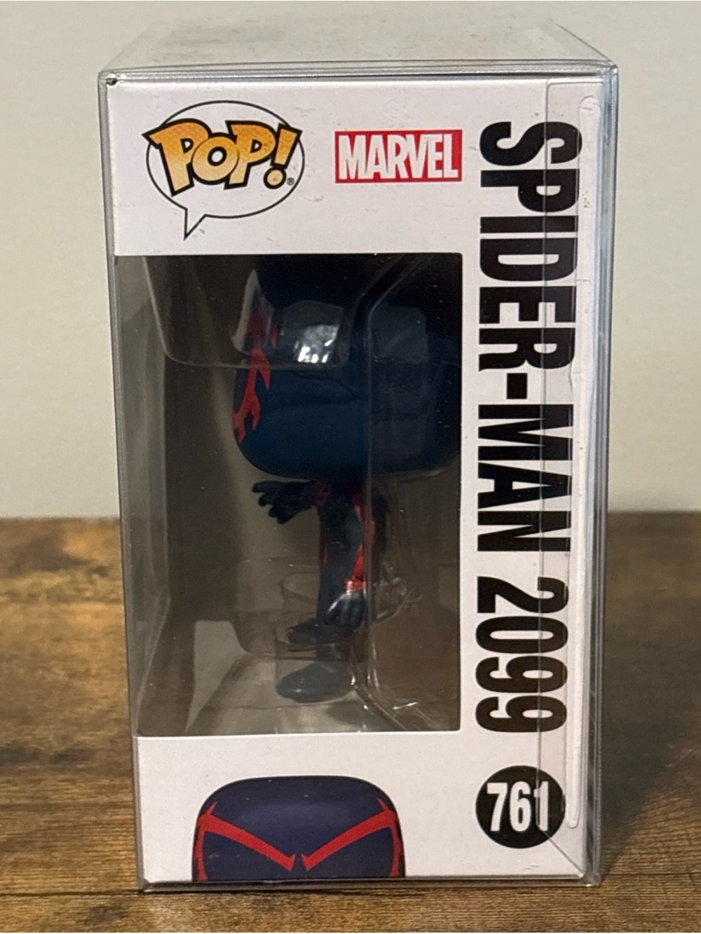 Funko Pop! Marvel Spider-Man 2099 #761 2021 Spring Convention w/ Protector - Picture 4 of 7